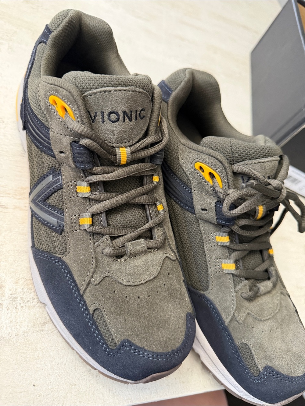 Vionic Men's Olive, Black and Yellow Walk 2.0 Lace-Up Sneaker